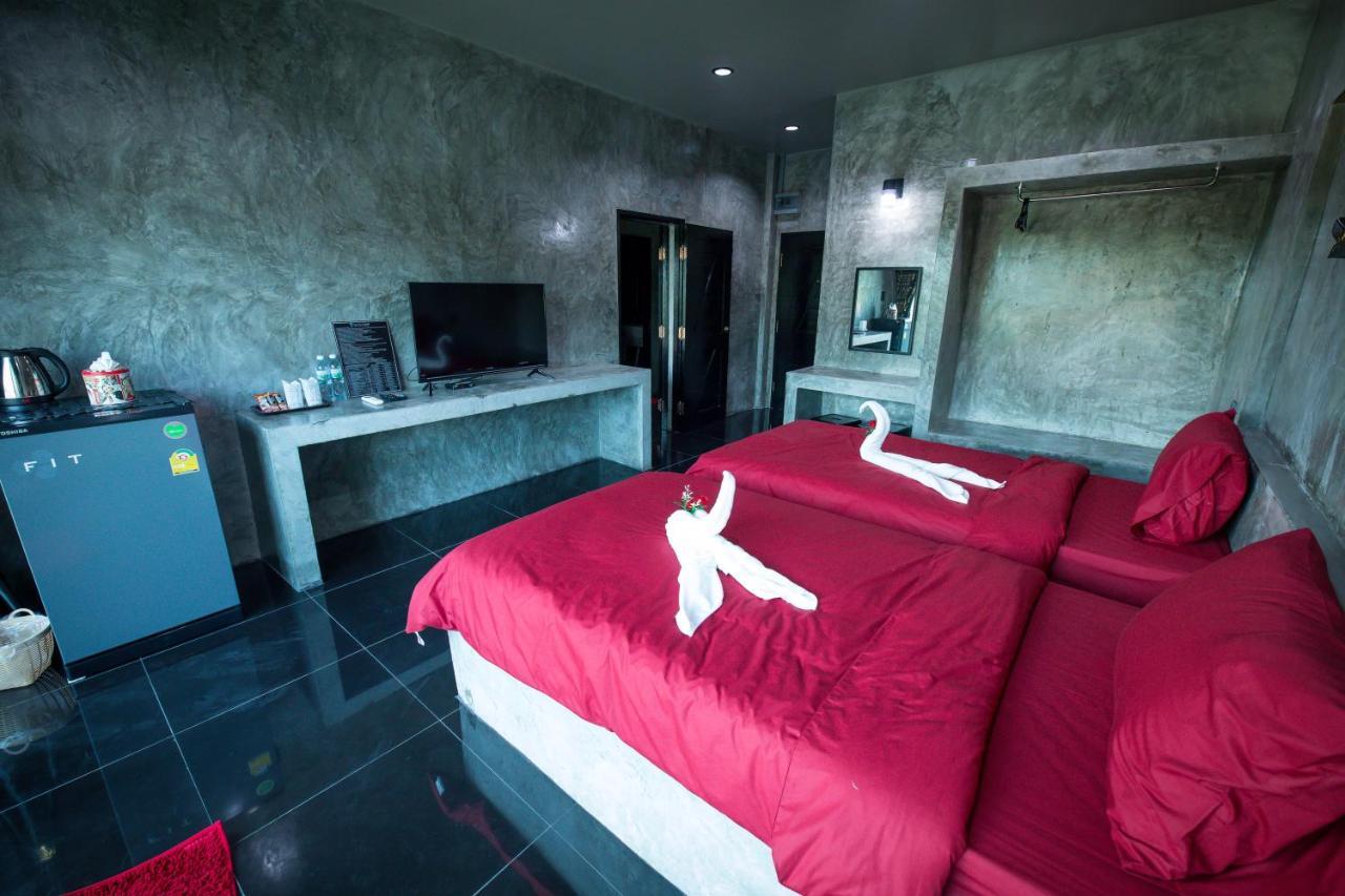 The Loft House Sakaeo Hotel Watthana Nakhon Exterior photo